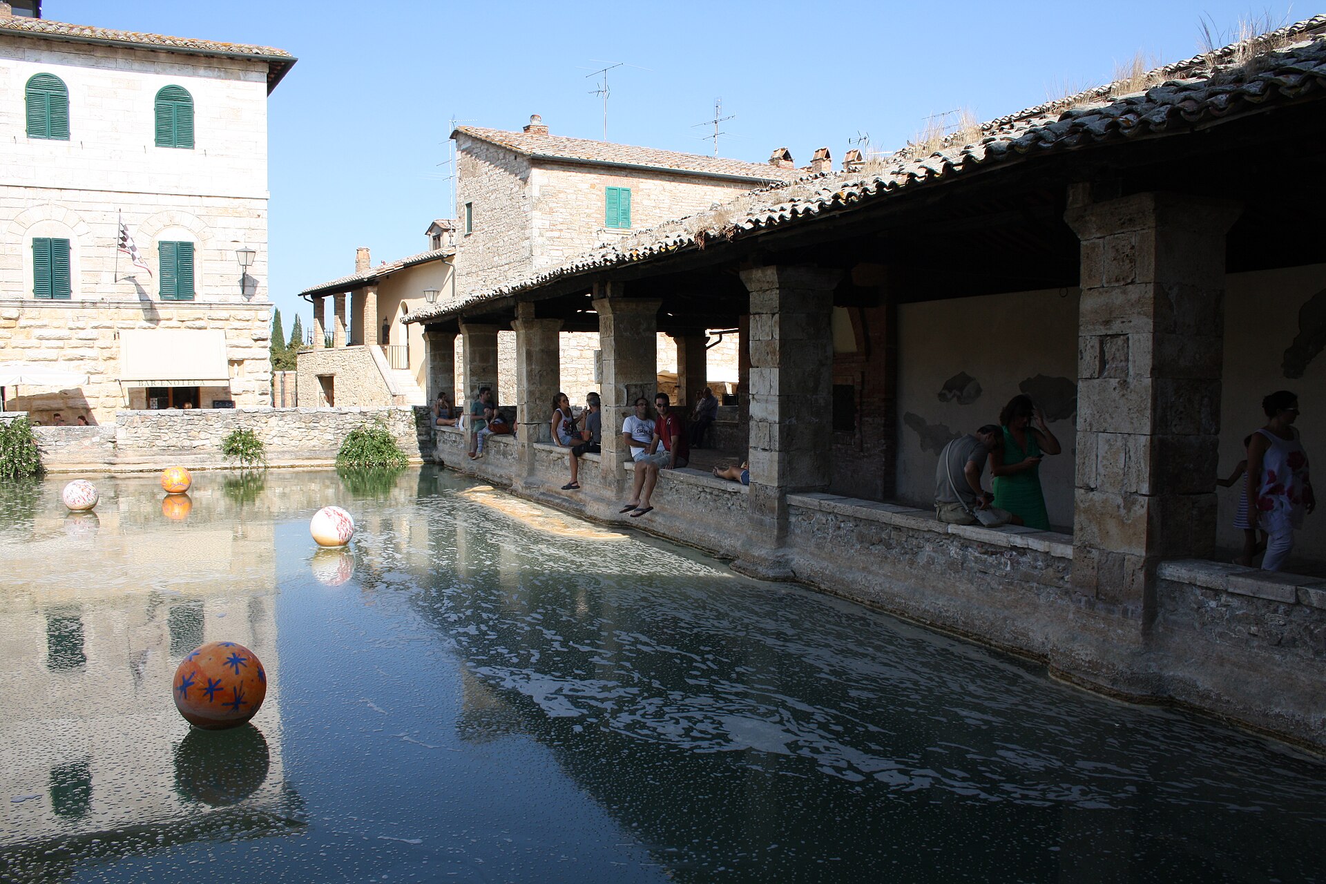 Immacolata 2026 a Bagno Vignoni: terme e Festa dell'Olio nei dintorni